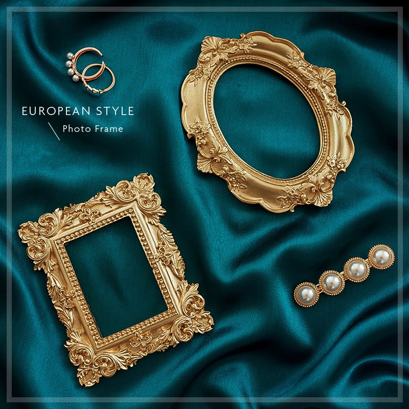Resin Art For Photo Frame - Golden Retro Photo Frame Nail Art