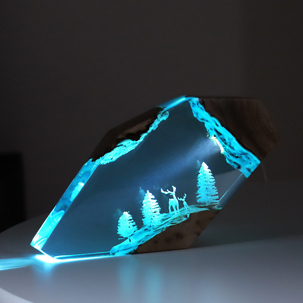 Forest Fairy Deer Desktop Art  - đánh giá và giá Resin Art Resin